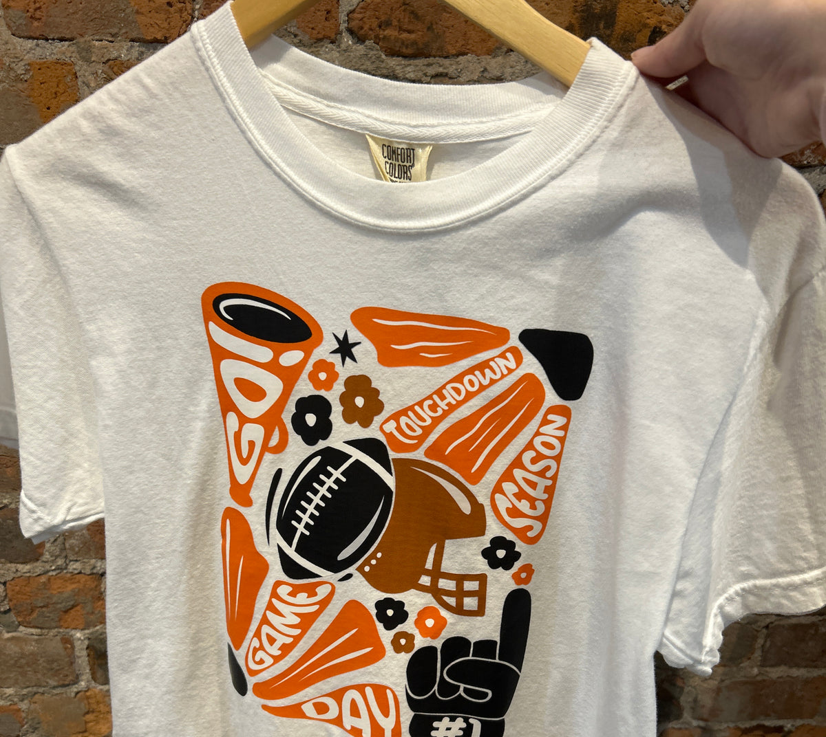 MVB Carroll Spirit Tee-Nellie & Dani Style House-The Funky Zebra Ames, Women's Fashion Boutique in Ames, Iowa