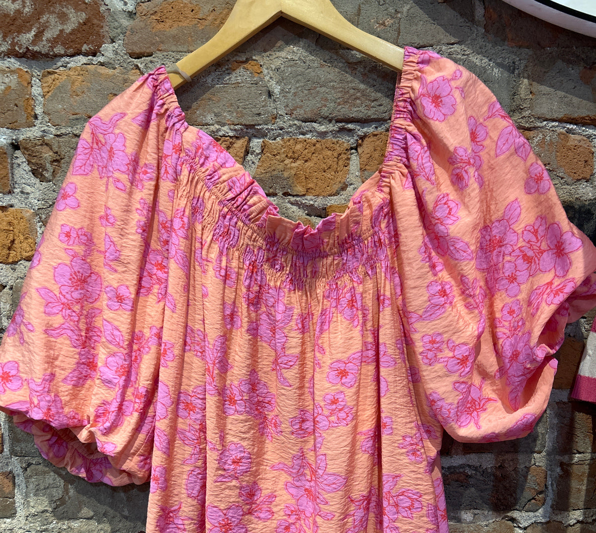 MVB Light Coral Floral-Nellie & Dani Style House-The Funky Zebra Ames, Women's Fashion Boutique in Ames, Iowa
