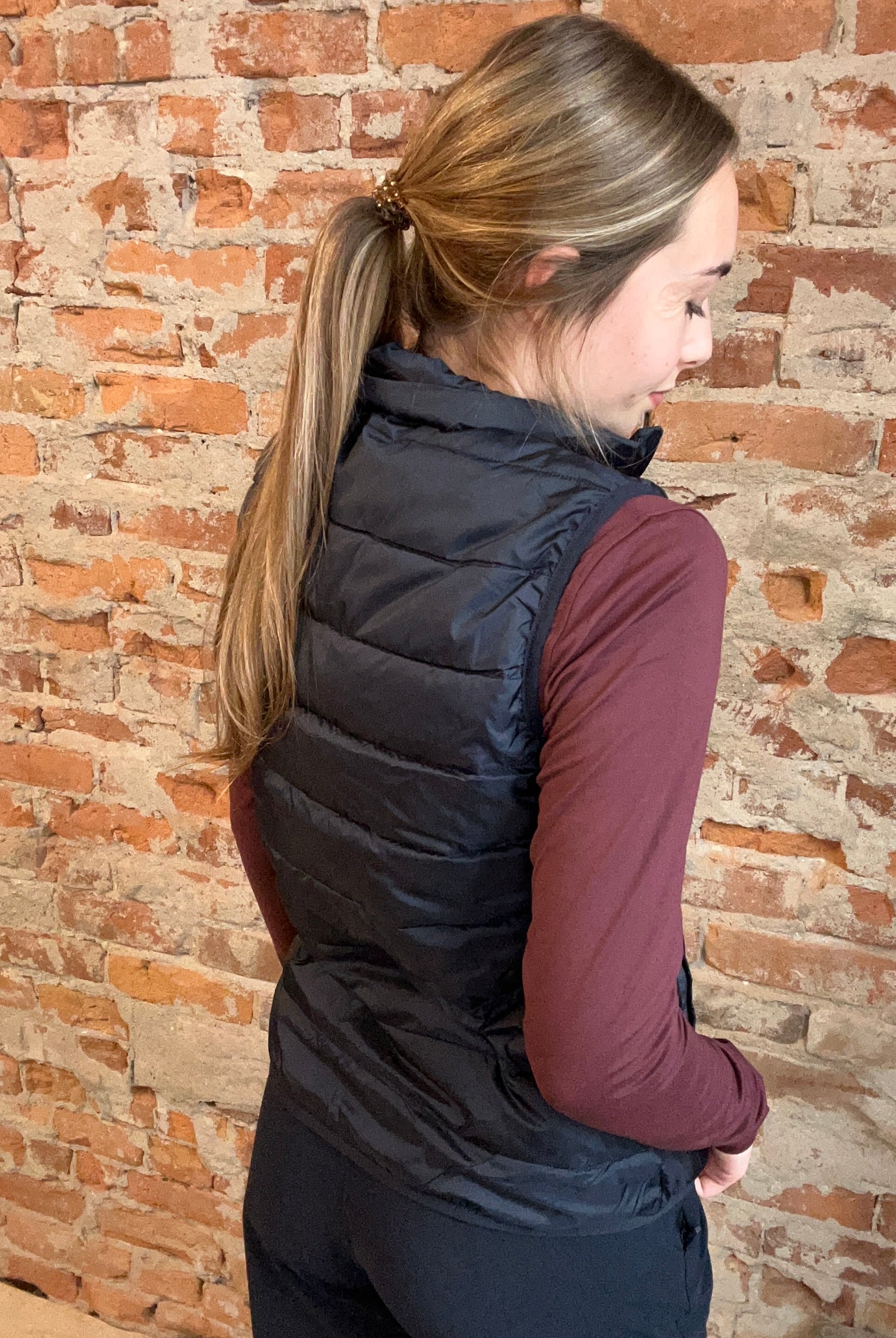Pacific Navy Puffer-Storm Creek-The Funky Zebra Ames, Women's Fashion Boutique in Ames, Iowa