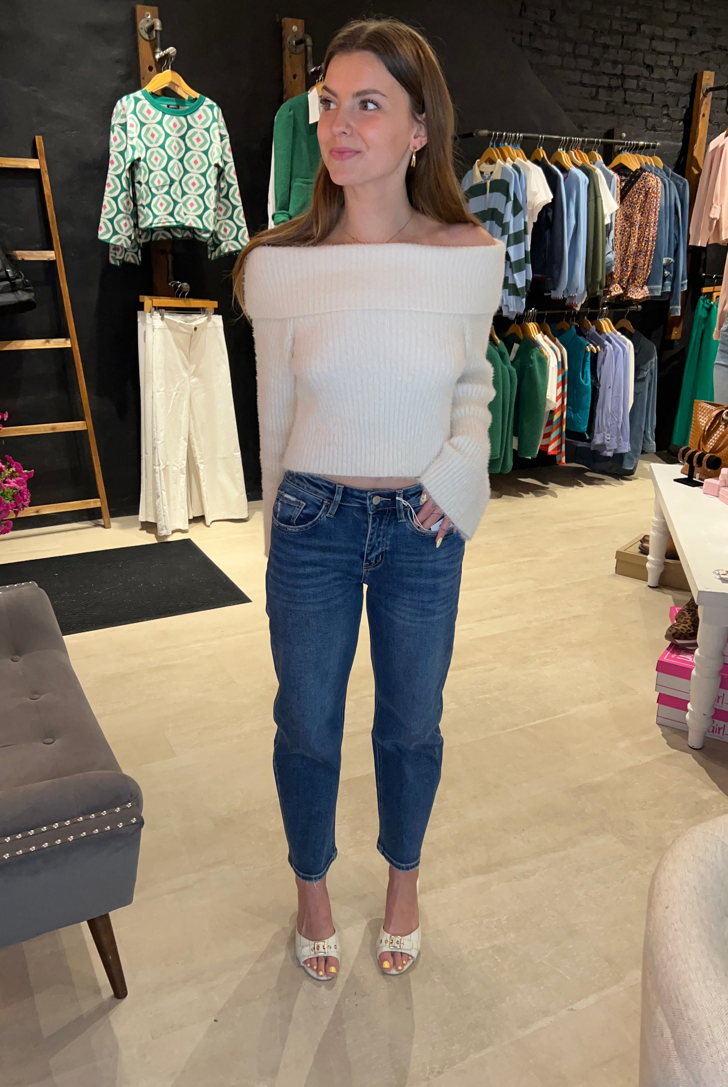 Resi Barrel Jeans-Jeans-Veveret-The Funky Zebra Ames, Women's Fashion Boutique in Ames, Iowa