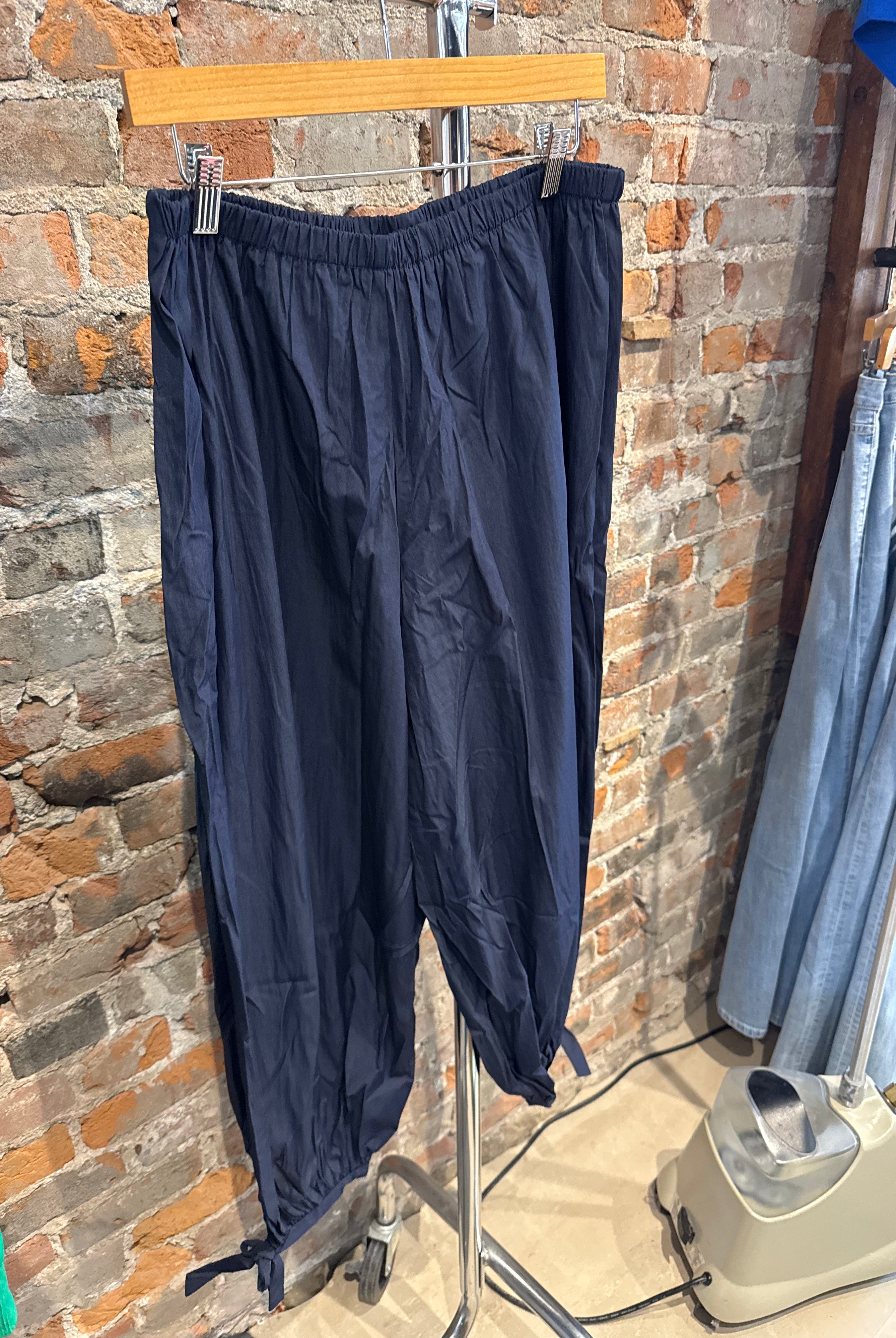 Jacki Balloon Tie Pant-Pants-Glam-The Funky Zebra Ames, Women's Fashion Boutique in Ames, Iowa
