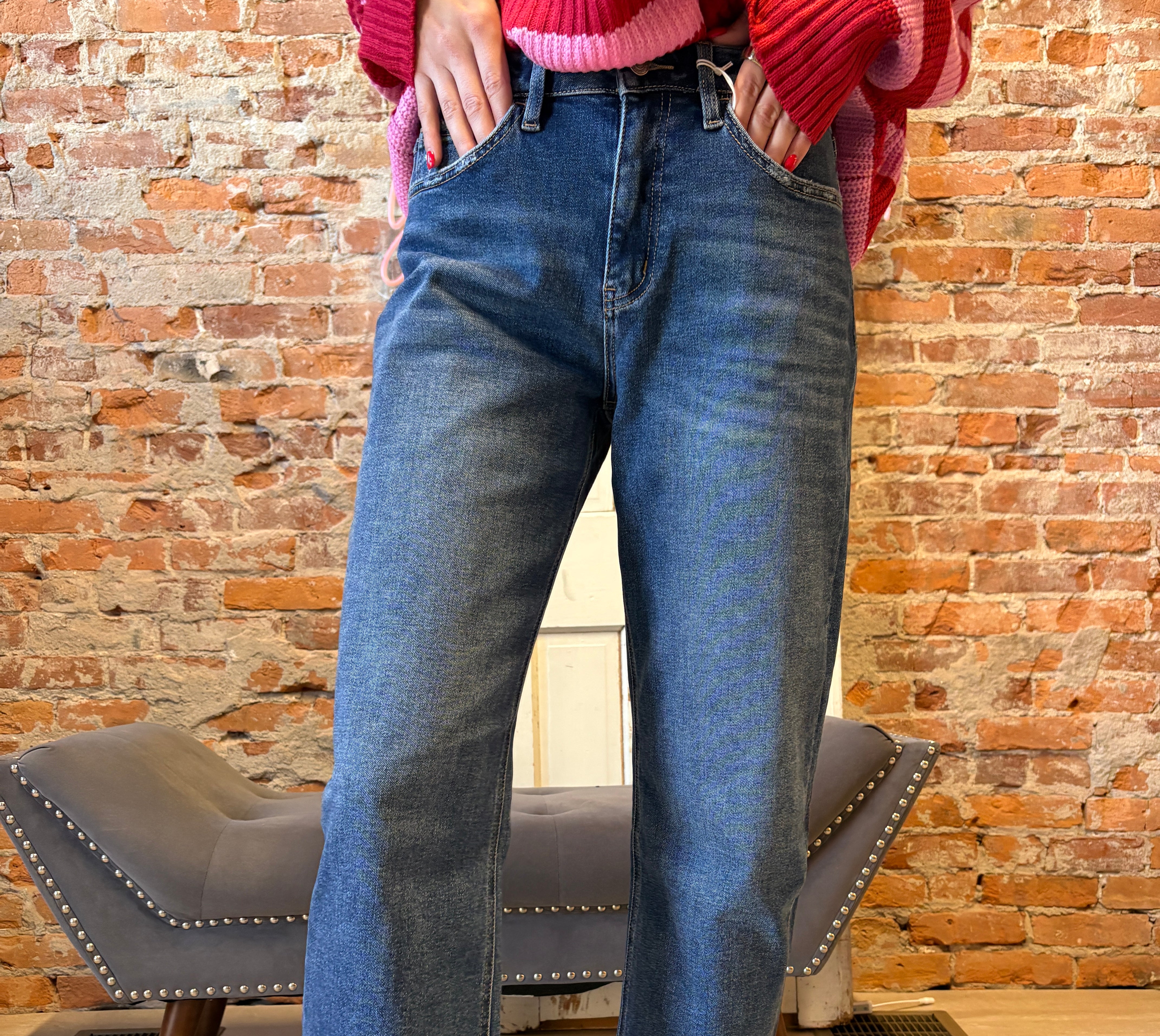 Resi Barrel Jeans-Jeans-Veveret-The Funky Zebra Ames, Women's Fashion Boutique in Ames, Iowa