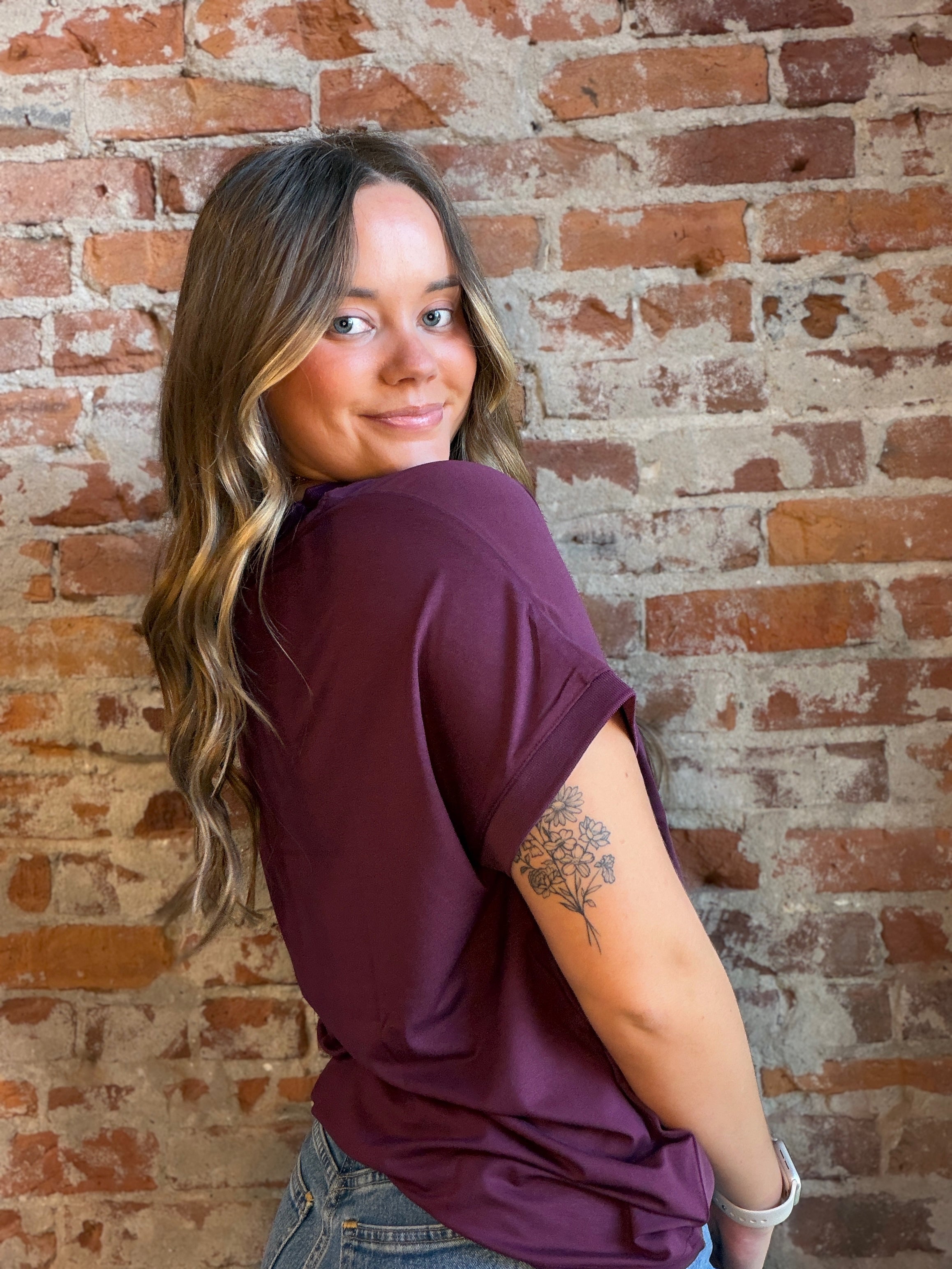 KamJam Elastic Hem Tee-top-be young-The Funky Zebra Ames, Women's Fashion Boutique in Ames, Iowa