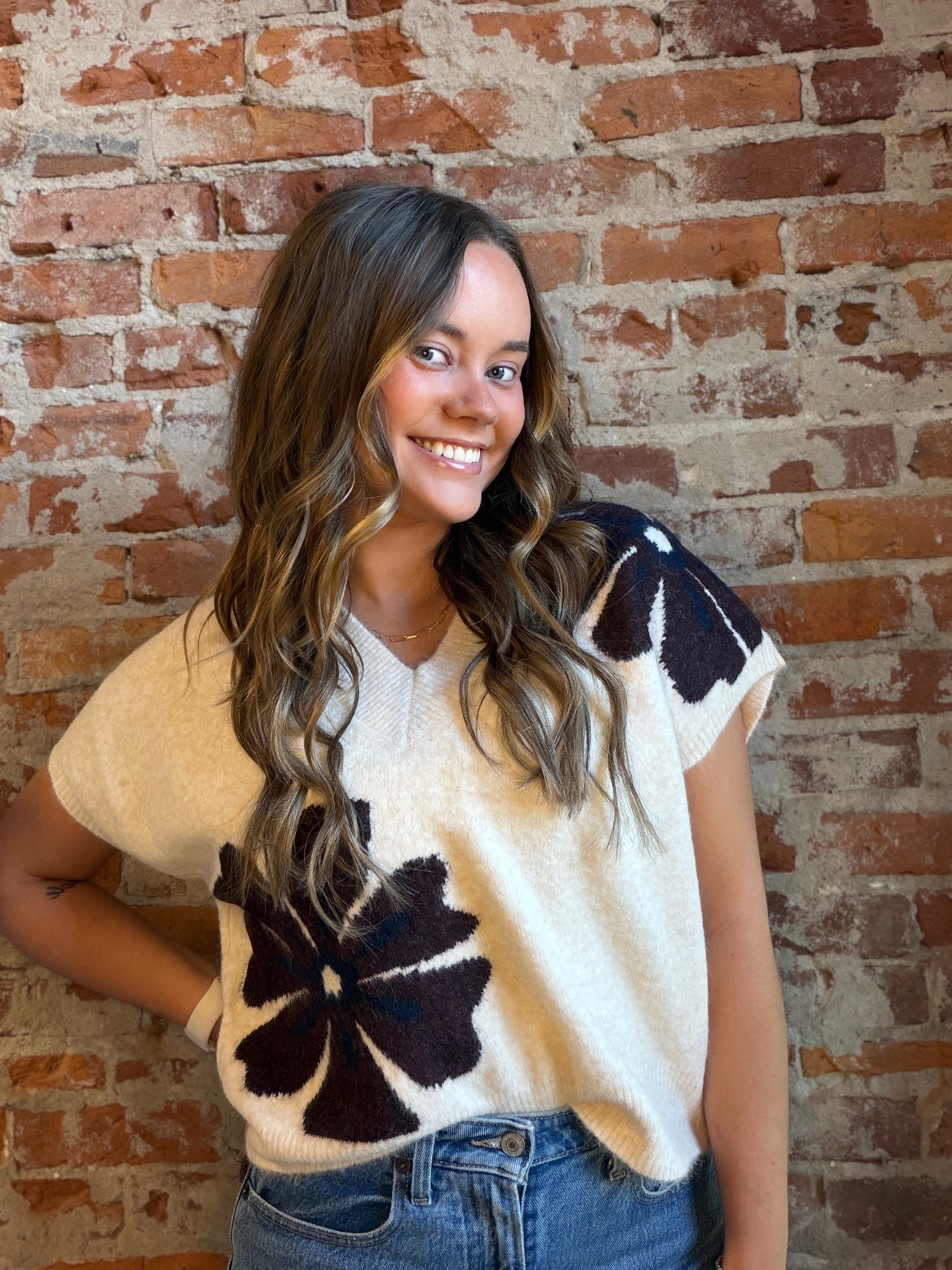 Maggie Floral Vest-Vests-be young-The Funky Zebra Ames, Women's Fashion Boutique in Ames, Iowa