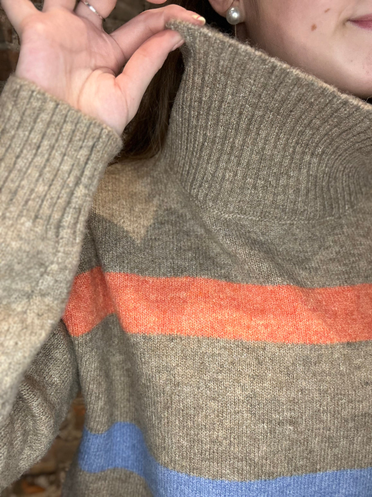 Mandi Mocha Colorblock Turtleneck Pullover-Long Sleeves-Cozy Co-The Funky Zebra Ames, Women's Fashion Boutique in Ames, Iowa
